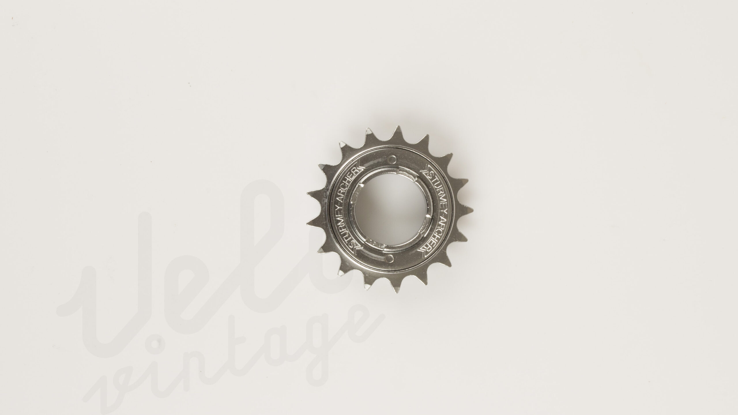 Roue libre 1v. sunrace - sturmey archer 16d. argent chaine 3.30 - 1-2x1-8 (en