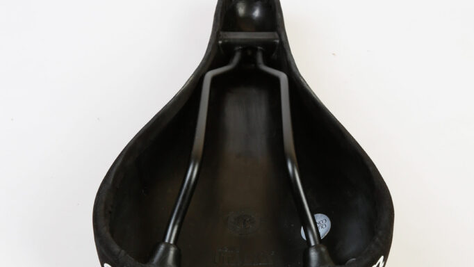 Selle Italia 1980 Turbo Sadel | Nubuck | Sort