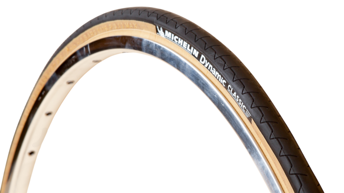 Michelin  Dynamic Classic 700x25c Dæk | 25-622mm | Sort/Gumwall