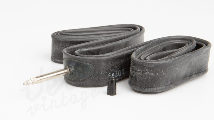 Michelin | Airstop tube | 700 x 26-32c (26-32x622-635) | Presta Racerventil 48 mm