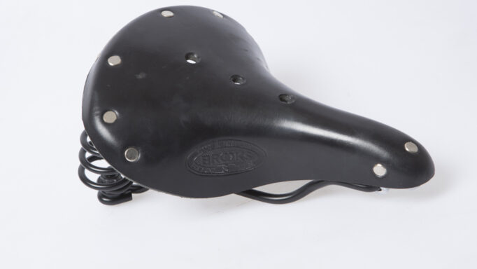 Brooks England Flyer S (Short) Dame Sadel | Sort