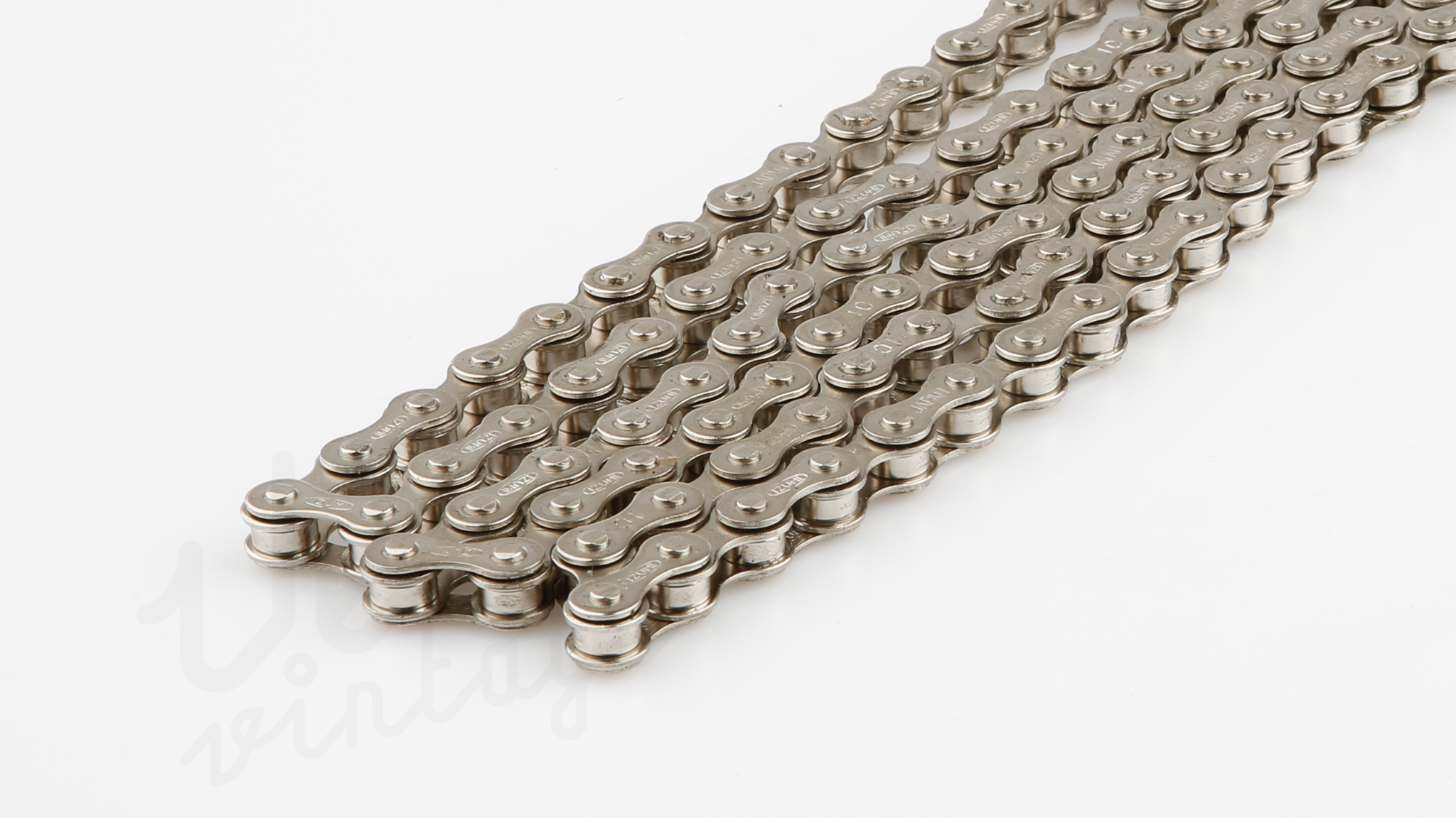 Izumi Track/Singlespeed Chain | 1/2 x 1/8″ | 116 Links | Silver