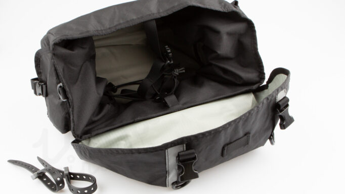 Swift-Industries Zeitgeist Pack | Black