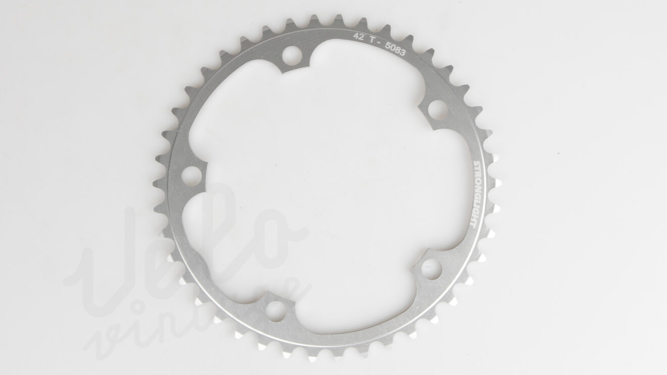 Plateau Campagnolo 52 Dents 135 BCD – Alu Argenté – Très Bon état
