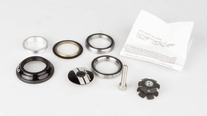 XLC Integreret Headset |  HS-I01 | 1-1/8