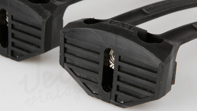 Axa Flex Mount Låsebeslag | Monter Ringlås På Stel Uden Skruehuller