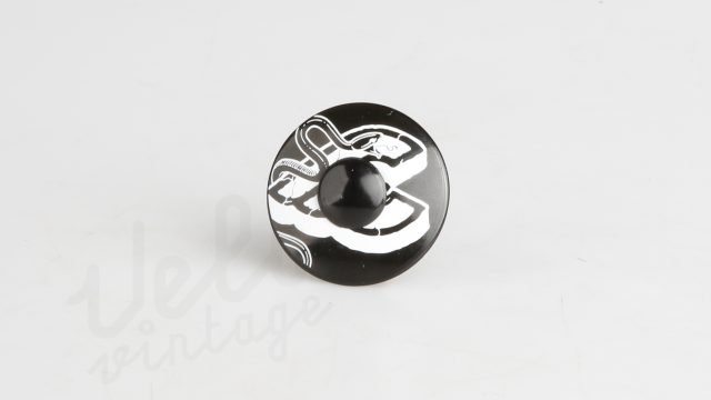 Cinelli_Top-Cap-Mike-Giant-3