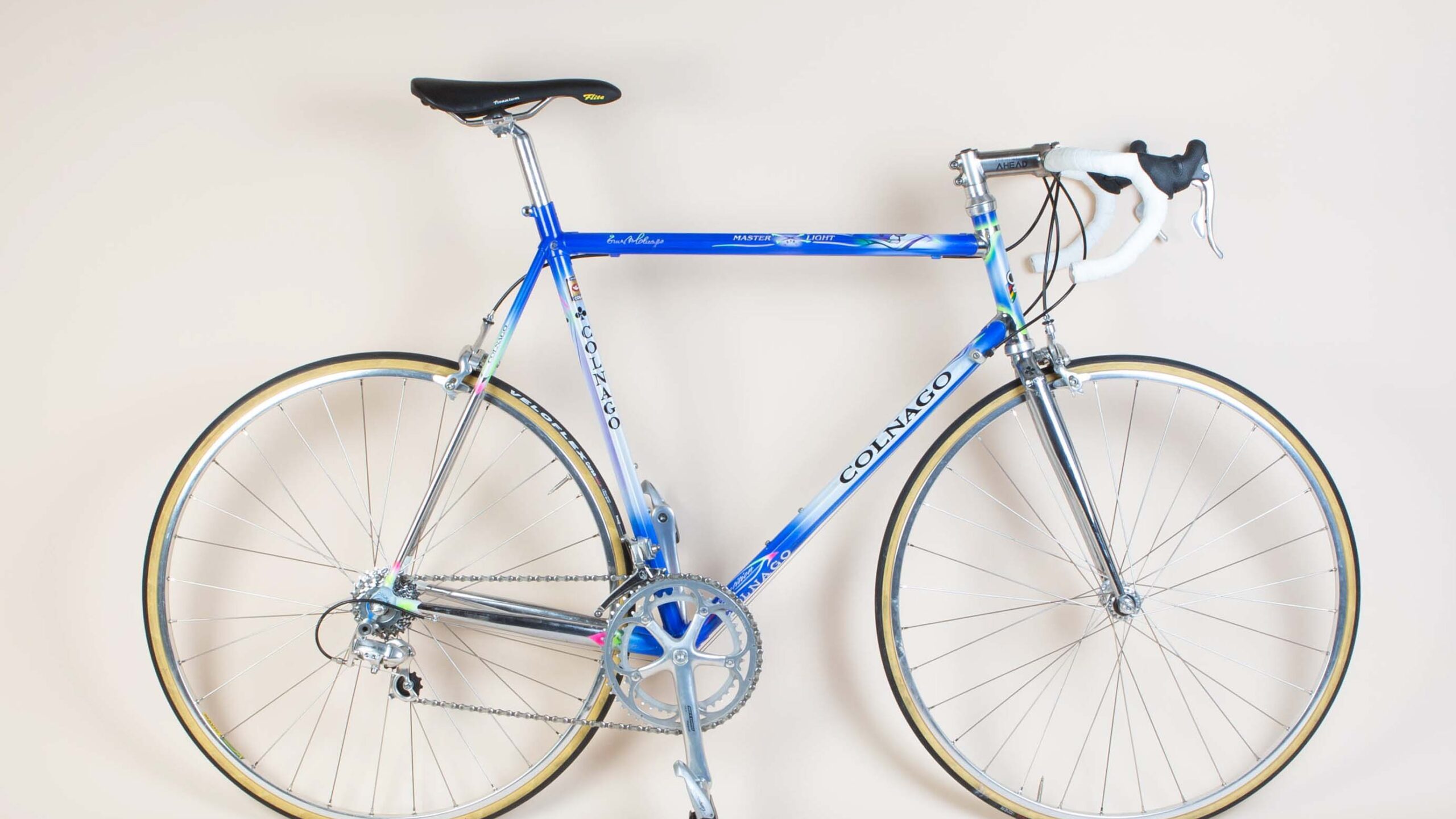 Colnago-1-2-scaled-2.jpg