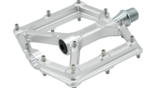 MKS Orbiter Pedals 9/16" - Silver