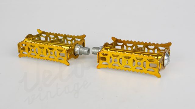 NOS_Weco_Pedals_Gold-4