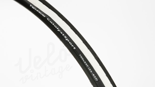Panaracer Catalyst 700x23c_BLK-WHT-4