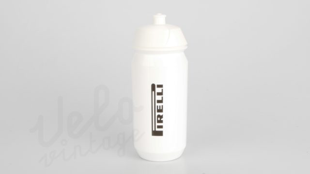 Pirelli-Flaske-Hvid