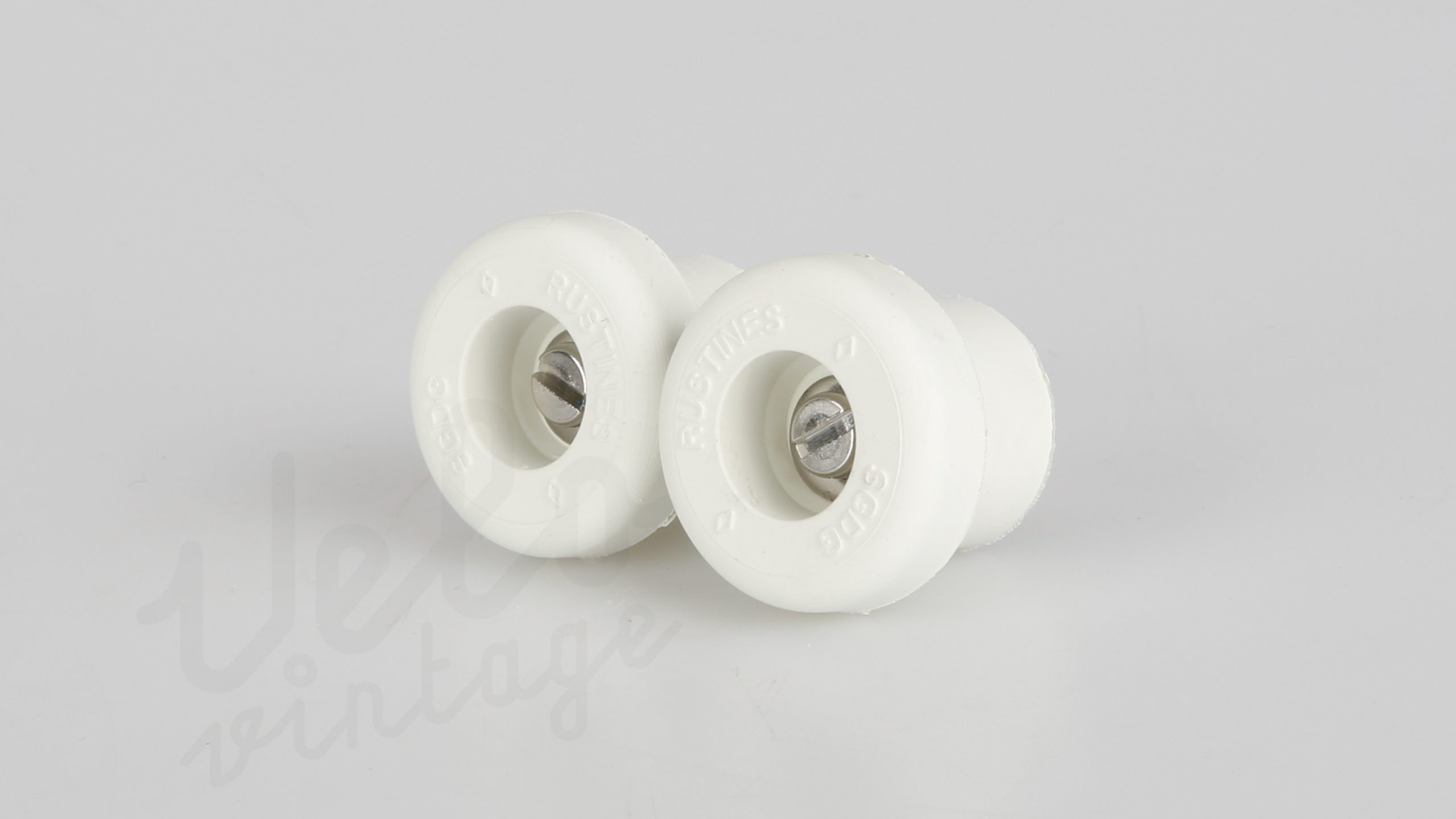 Rustines-french-rubber-wht-4