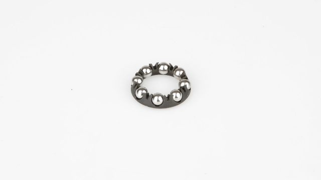 Shimano Kuglering (Ball bearing Retainer) _ J 7_32x8 -2